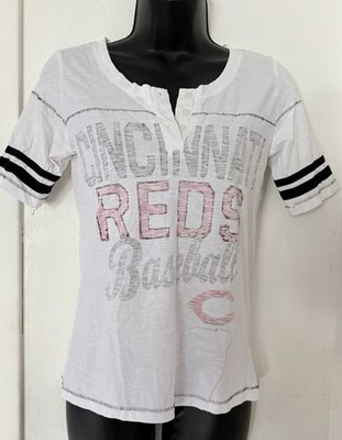 Cincinnati Reds Women's V-Neck T-Shirt 5th and Ocean Blue, Size Small