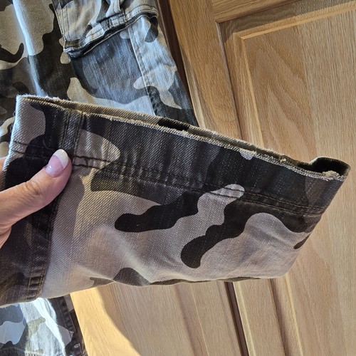 A.P. Co. Pants Girls Sz 14 Camo Camouflage Cargo Military Grunge Distressed - Picture 9 of 14