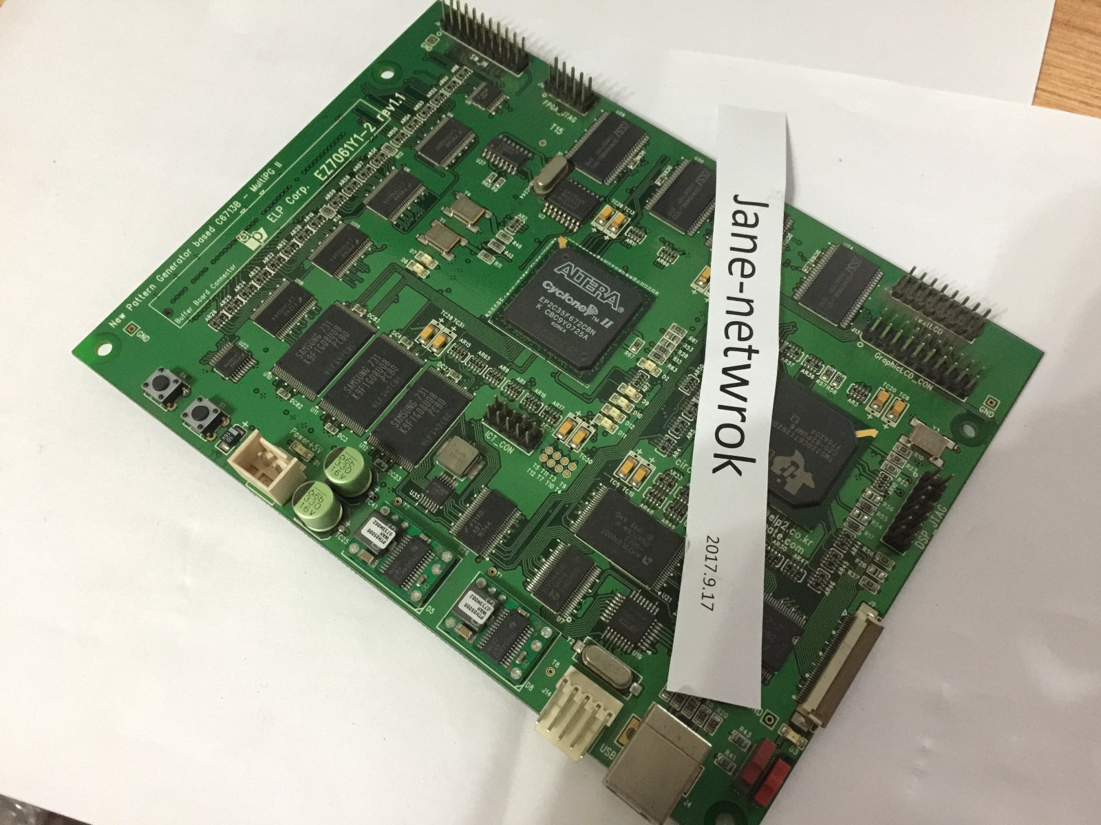 1PCS USED EZ7061Y1-2 REV 1.1 via DHL or Fedex fast shipping