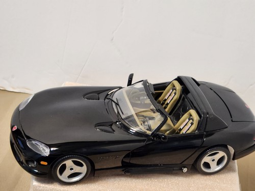 DURAGO VIPER RT/10 DODGE 1:18 SCALE DIECAST MODEL CAR MADE IN ITALY HEAVY 9.5" - Picture 8 of 24