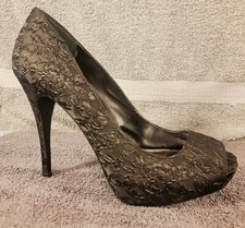 Vintage Simply Vera-Women's Vera Wang Black formal pumps size 9.5
