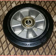 COPPIA  RUOTE TRANSPALLETS 200x50  MM. FORO 20 MM. GOMMA