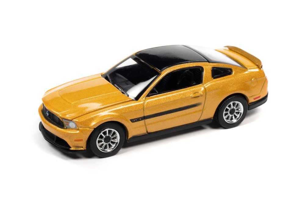 2012 FORD MUSTANG GT/CS 1/64 DIECAST CAR AUTO WORLD AWSP112