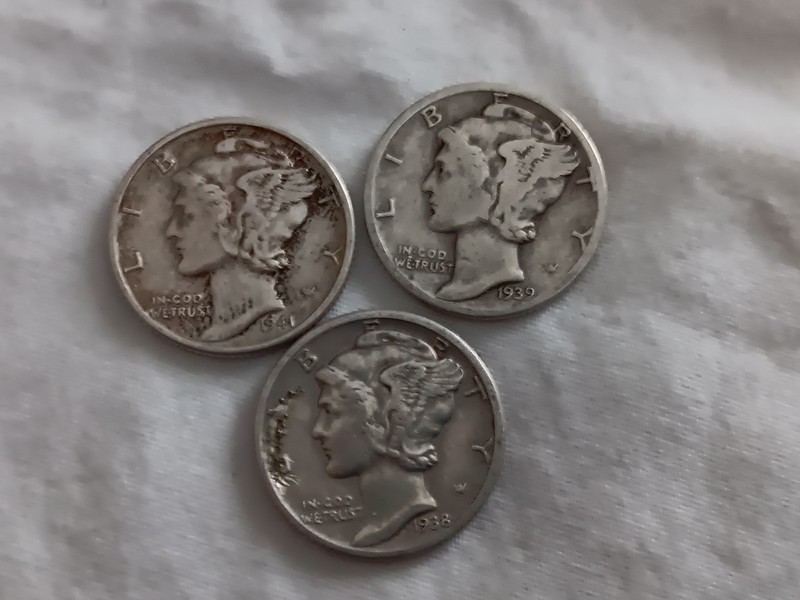 Lot Of 3 Mercury Dimes