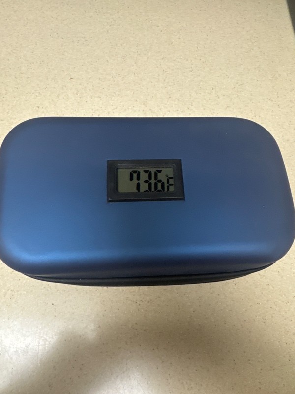 medication storage temperature controlled case