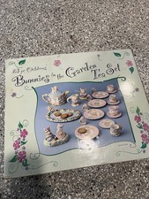 1994 Bunnies in the Garden 23 piece Children's Tea Set 