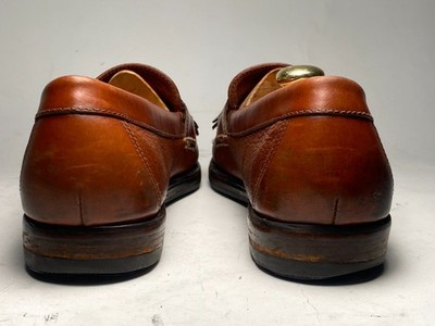 HS Trask Two Tone Brown Leather Kiltie Tassel Loafer Hand  display picture 1