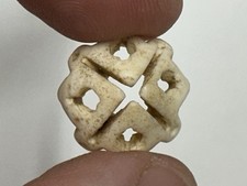 AMAZING PRE-COLUMBIAN ENGRAVED EFFIGY SHELL BEAD PENDANT MEXICO INCA MAYA AZTEC