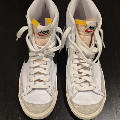 Nike Blazer '77 Vintage Mid-Top Leather Lace-Up Sneakers White/Black CZ1055-100