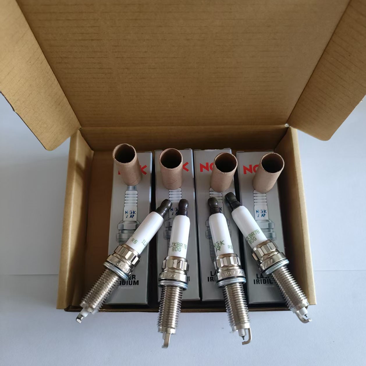 4PC Iridium NGK ILZKBR7B8DG Spark Plugs For Mini Cooper Countryman Paceman NEW