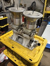 Edelbrock Tr1yx Tunnel Ram Intake 2x4 Center Squirter 660 4224 Sbc Rod Gasser