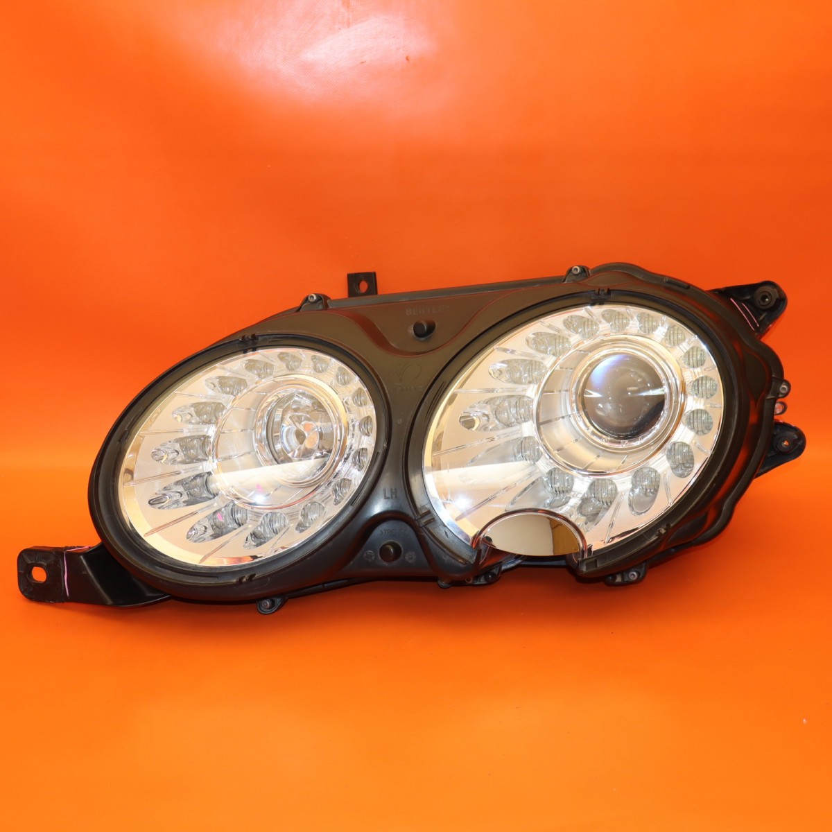 BENTLEY FLYING SPUR HEADLIGHT LEFT 2014 2015 2016 2017 2018 2019 4W1941015E OEM