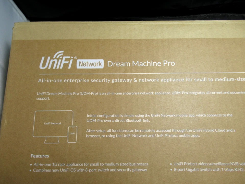 Ubiquiti Networks UniFi Dream Machine UDM-Pro Network Switch - Image 4 of 4
