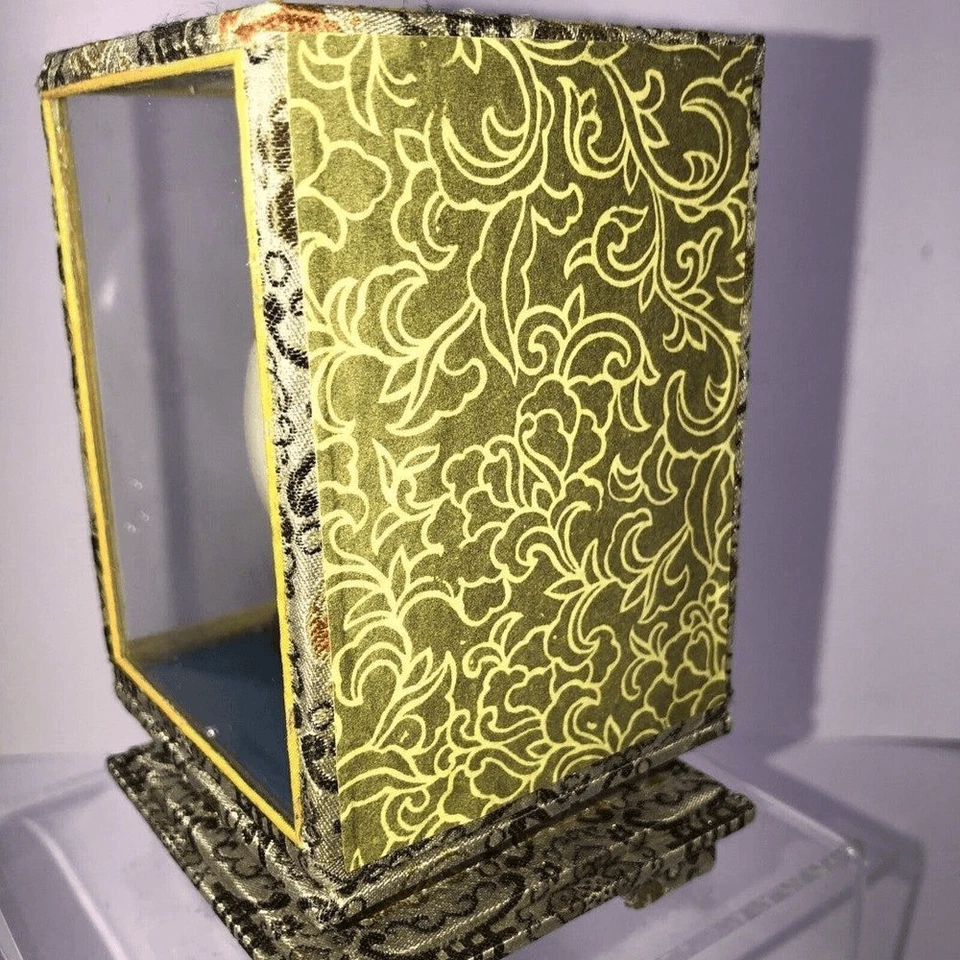 Chinese Hand Painted Egg Asian floral with bees and glass box 3x4 1982 - Image 3 of 4