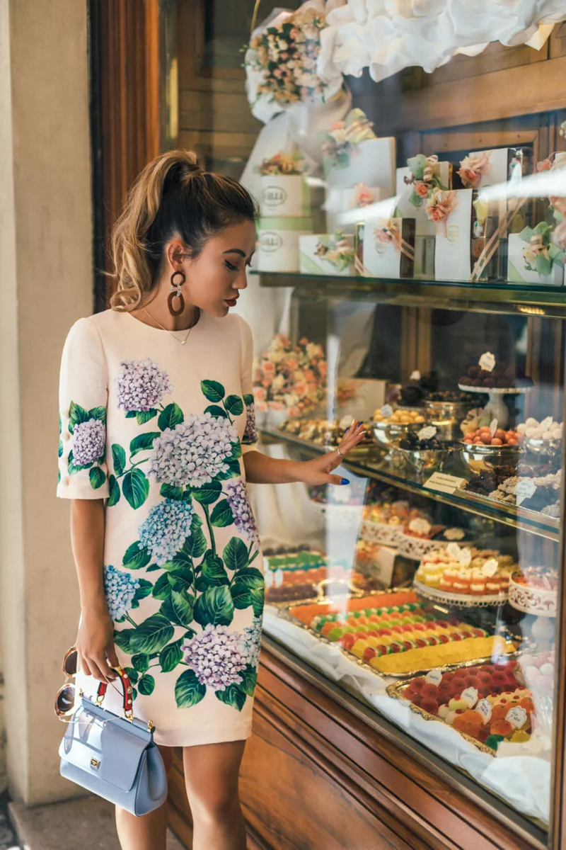 Dolce & Gabbana Hydrangea Dress Floral Printed size 42 | eBay Dolce & Gabbana Hydrangea Dress Floral Printed size 42 | eBay