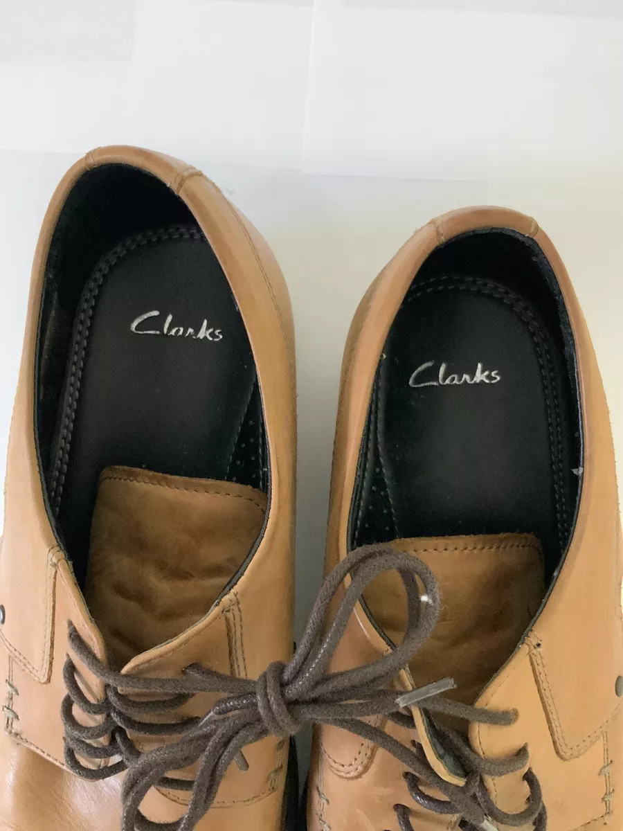 Clarks top shoes 16326