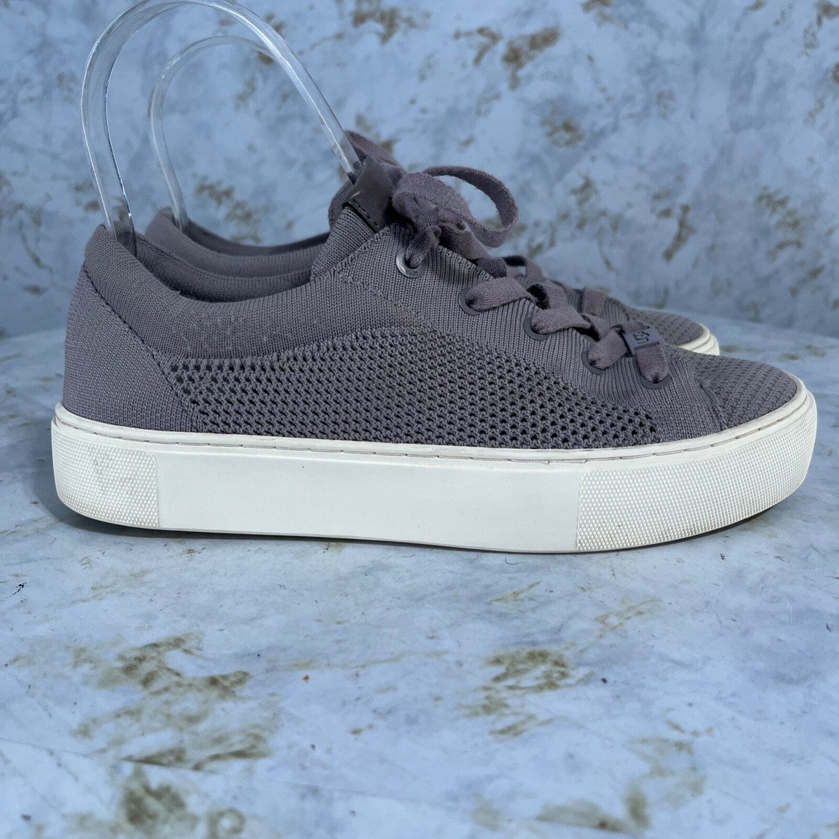 Ugg Zilo Sneakers UGG Zilo Metallic Silver Women's Sneakers Size 11