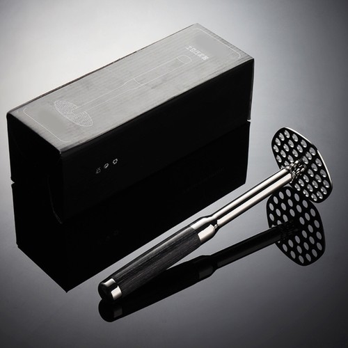 Stainless Steel Potatoe Masher with Wooden Handle Crusher Bean Smasher Tool - Picture 3 of 8