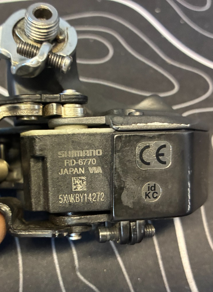 Set Deragliatore Shimano Di2 6770 Aggiungi E-Shifting all'altra bici! V. Buone condizioni! foto 6
