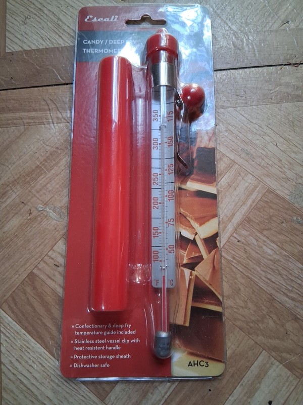 Escali - CANDY/DEEP FRY Glass Tube THERMOMETER - 100-450 Degree - NEW