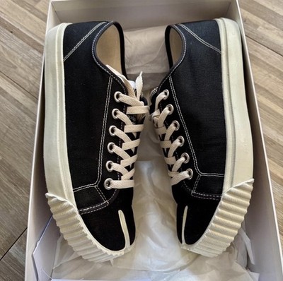 Maison Margiela Tabi Low Top Black Canvas Sneakers S37WS0578 Lace