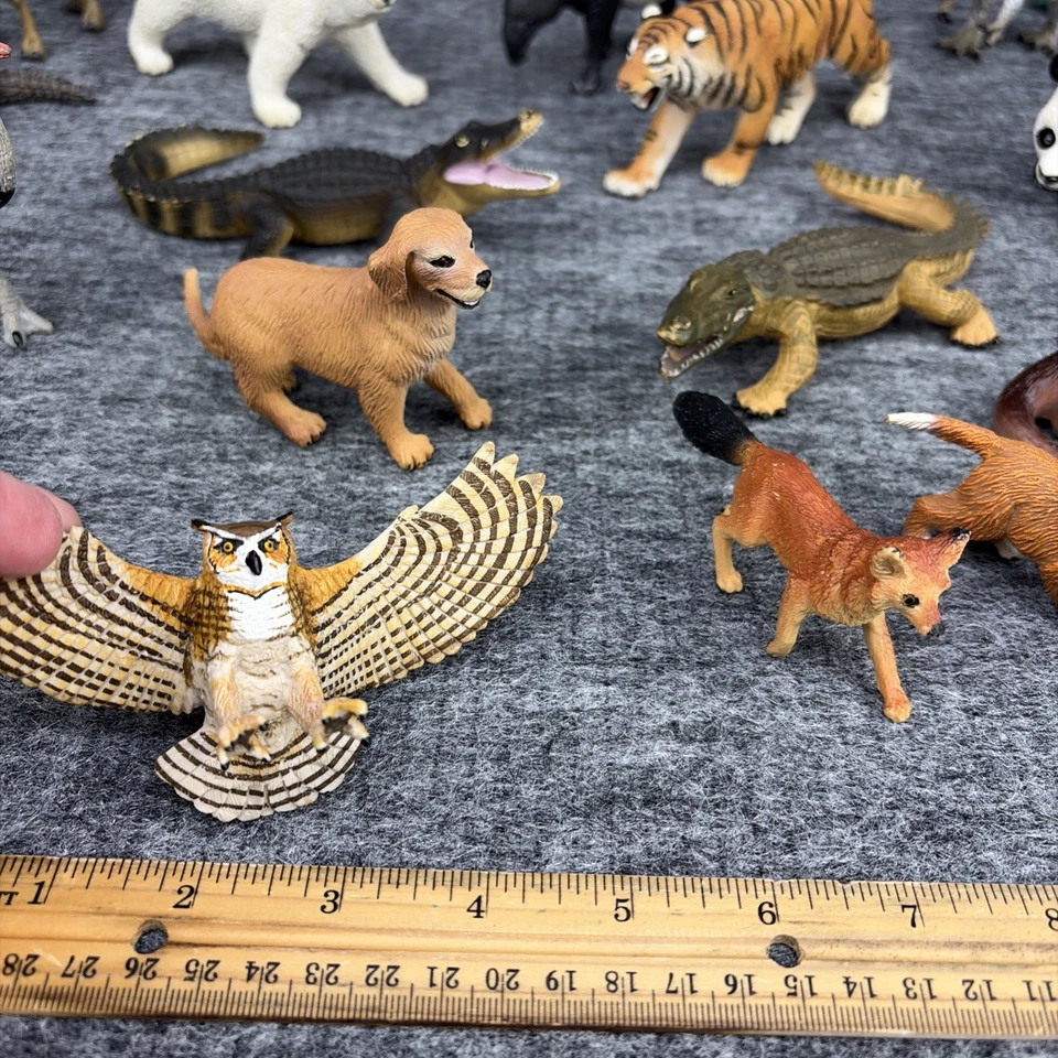 Lot of 28 Safari Ltd Toy Medium/Large Animals - Reptiles, Mammals, Dinos & more! - Image 3 of 4