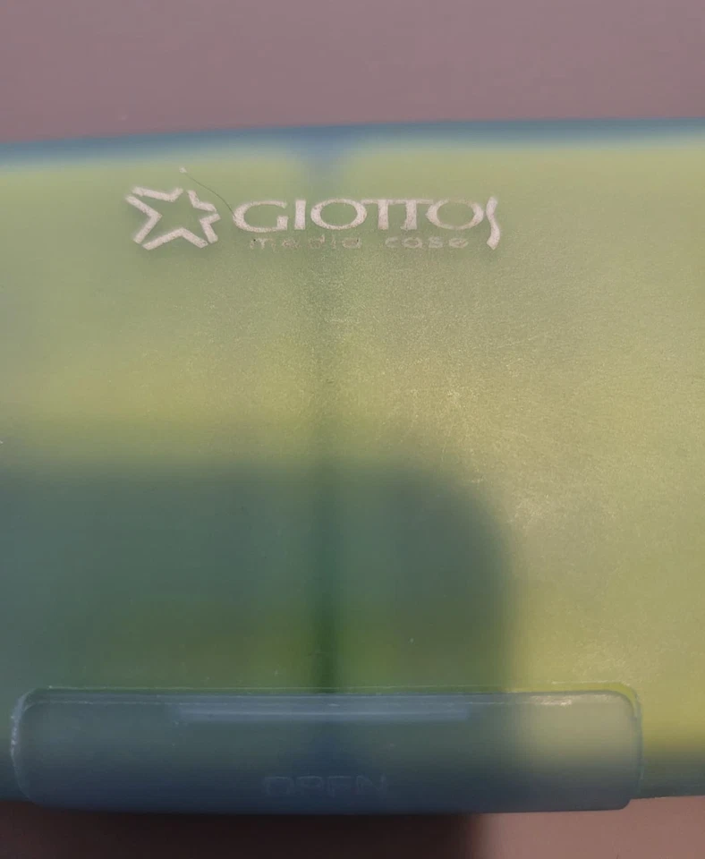 Lot of 4 w/case Lexar Professional 800x 32GB compact flash cards - Image 3 of 4