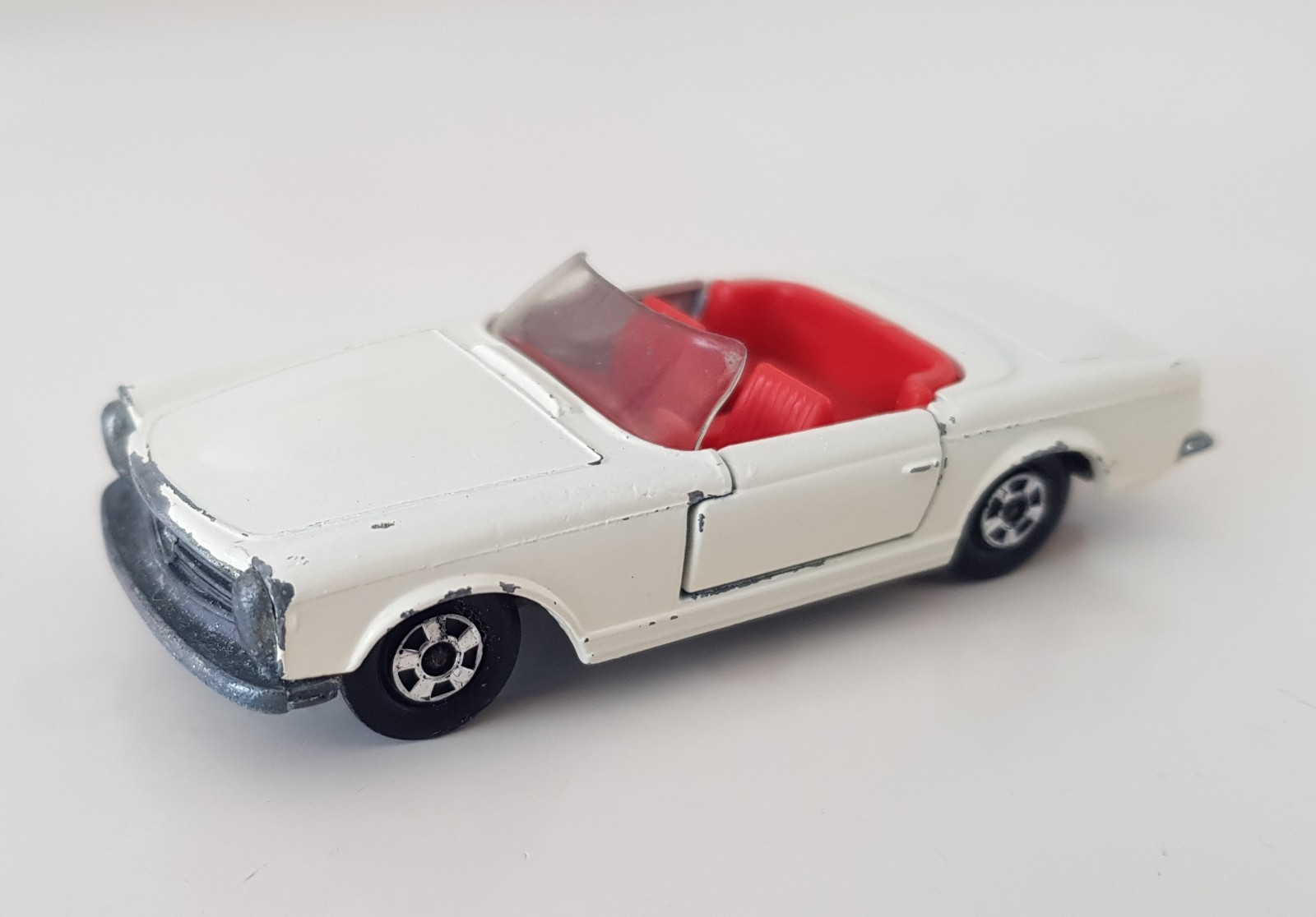 Matchbox 27d, Mercedes 230 SL - Free Price Guide & Review