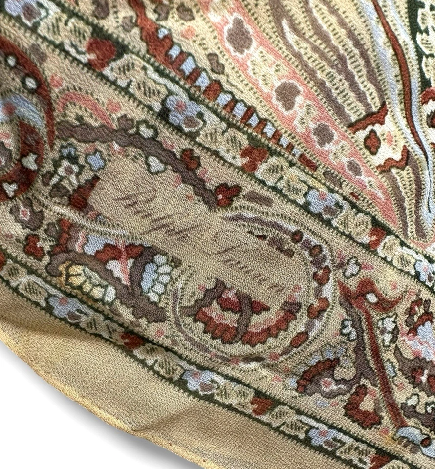 Bufanda de seda transparente vintage Ralph Lauren cachemira 34 pulgadas cuadrada Foto 3 de 4