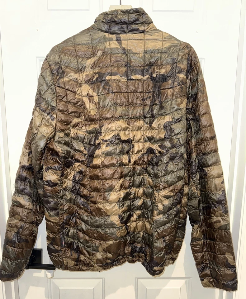 See Photos The North Face C762 Thermoball Jacket Coat XL Camo Camouflage - Image 2 of 4