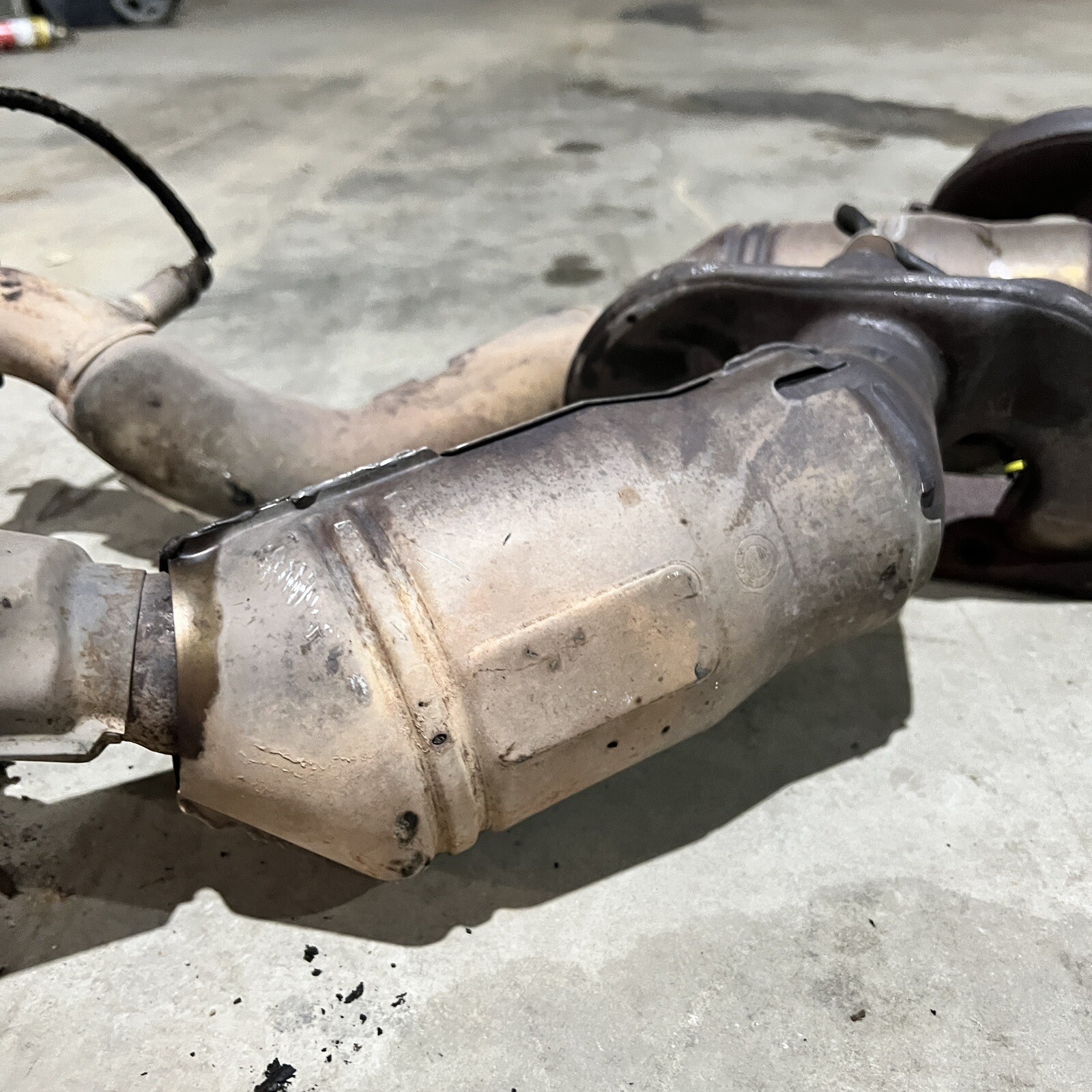 9900 BMW E46 Catalytic Converter Exhaust Manifolds 325i 323i 328i