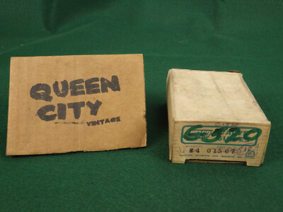 NOS/New Vintage TRW steel valve guides G-520 9 pieces