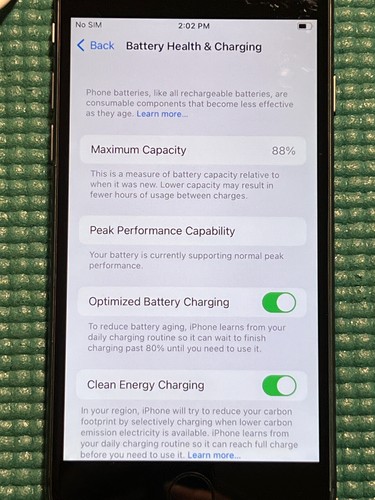 Apple iPhone 8 - 64GB - Space Gray (Unlocked) A1863 (CDMA + GSM) - Afbeelding 9 van 10