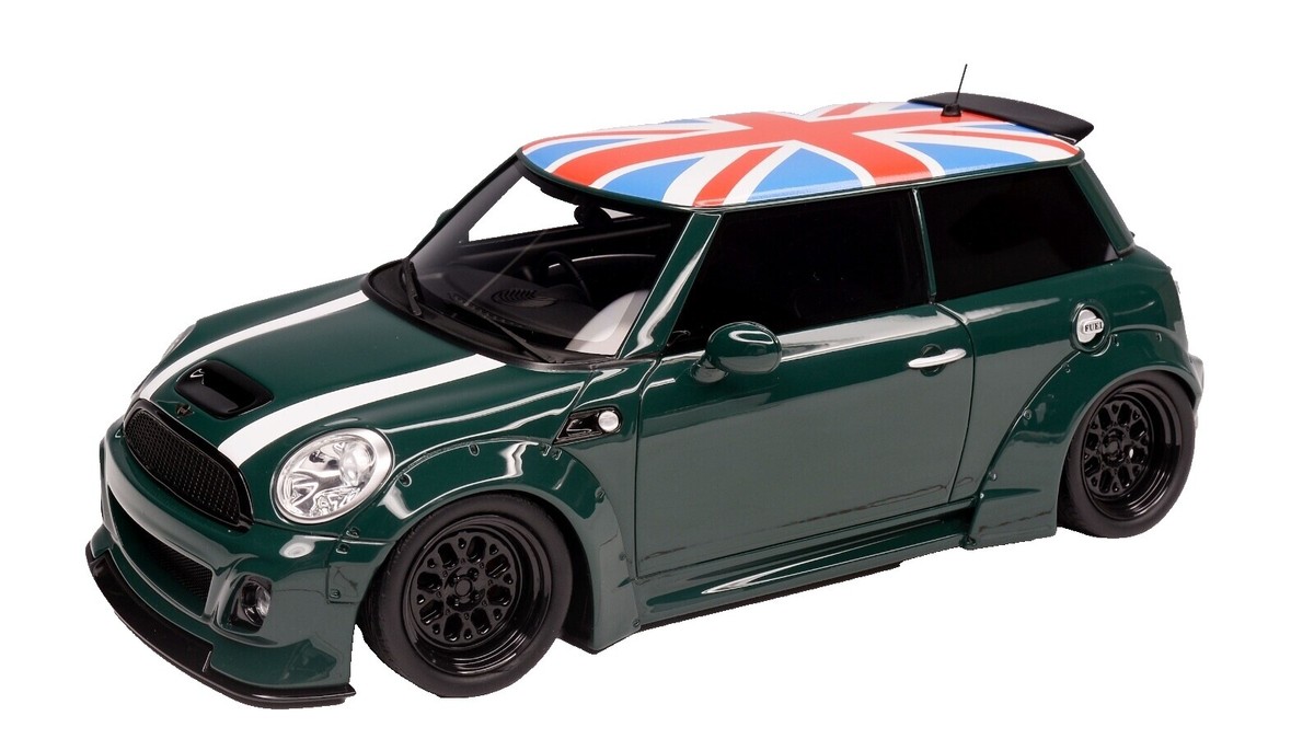 アクセサリー BMW MINI COLLECTORS MODEL 1/18 Mini Cooper S JCW Package 2021 Red Resin Model Car by