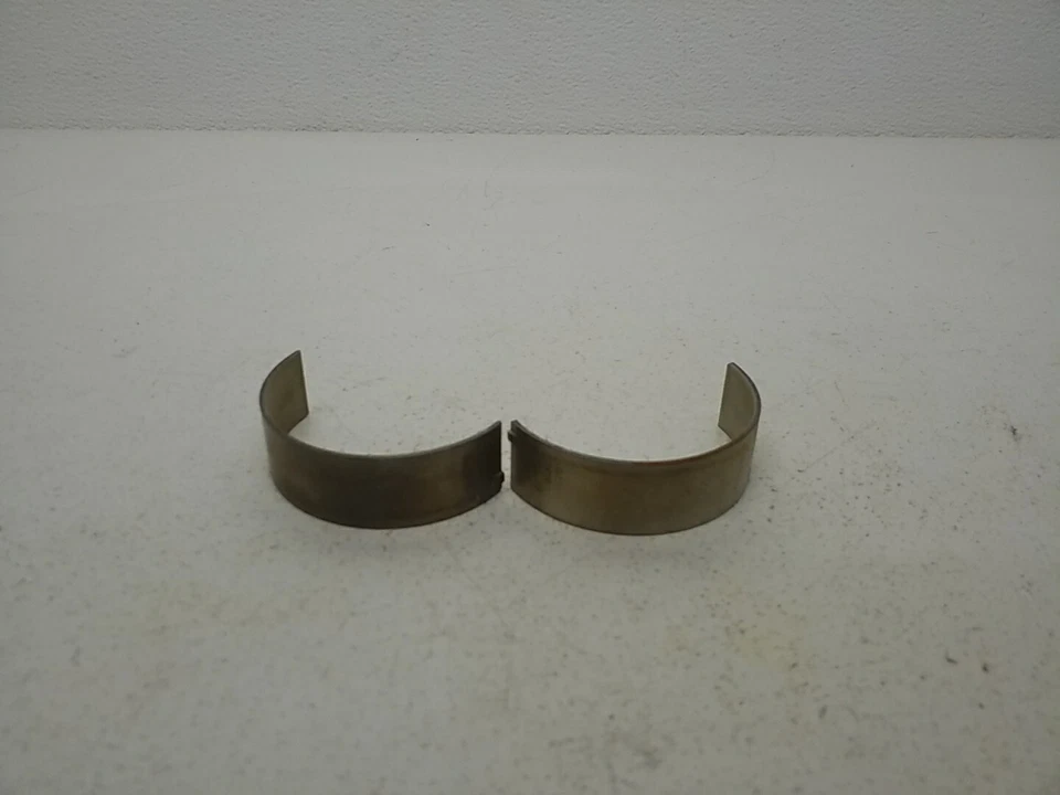 Cojinete de varilla de conexión Clevite CB-542P - Cojinete de motor premium Foto 3 de 4