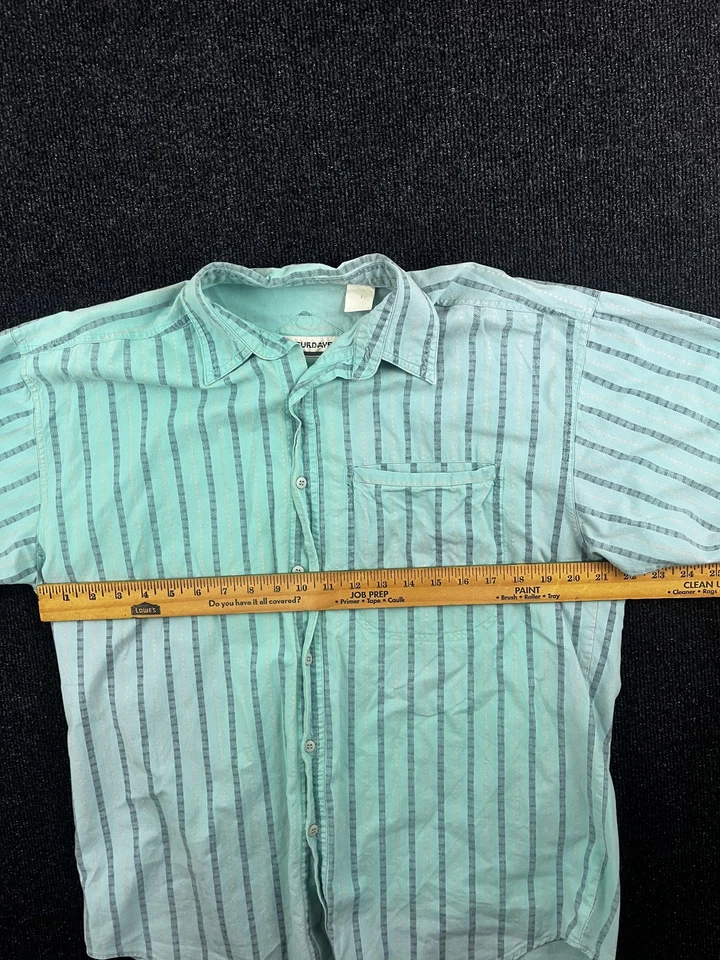 Camisa Sábados Para Hombre Pequeña Verde Rayas Manga Corta Abotonada Informal Bolsillo Foto 3 de 4