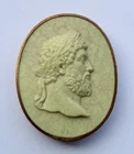 EARLY 19TH CENTURY GRAND TOUR WAX PORTRAIT CAMEO, UNKNOWN ROMAN DIGNITARY, (81).