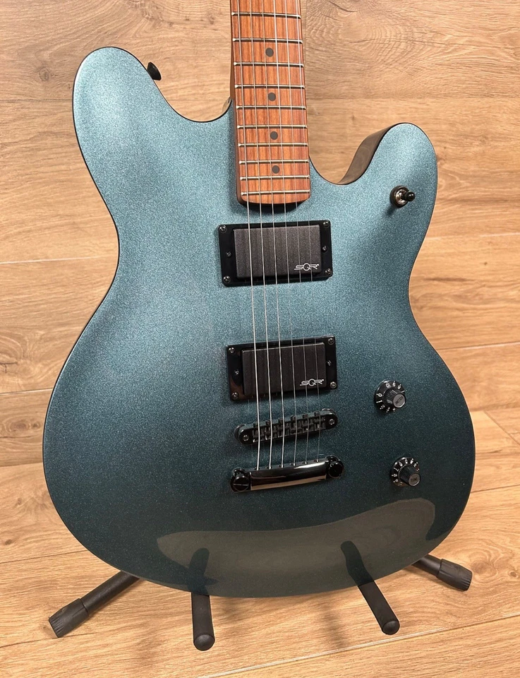 Squier Contemporary Active Starcaster - Gunmetal Metallic Foto 2 de 4