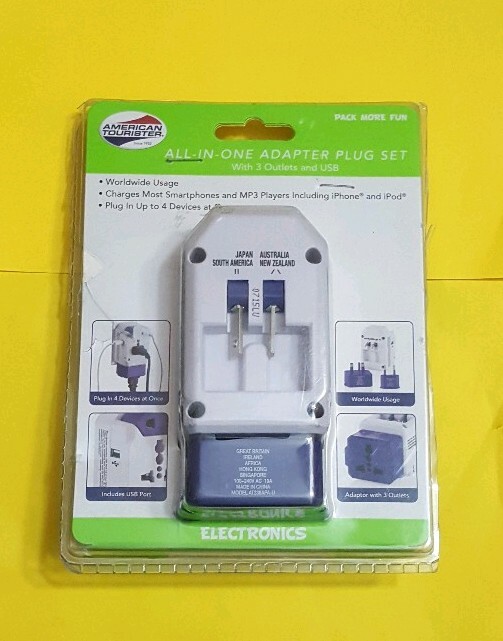 NUEVO Juego de enchufes adaptadores todo en uno American Tourister con 3 salidas y envío gratuito USB