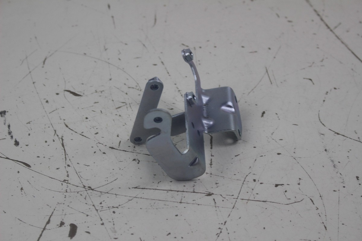 HYOSUNG 2ND AIRE VALVE BRACKET.P/N:18590HP9503 | eBay