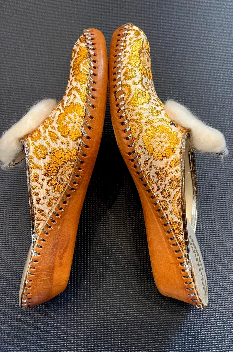 HANDMADE VTG ANTIQUE GENIE SLIPPERS Gold Metallic Sparkle size 7