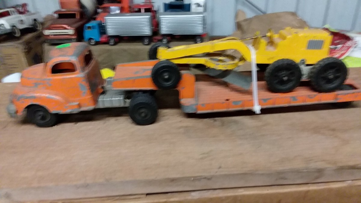 ミニカー Hubley toys truck&trailer Hubley truck /lowboy trailer with road grader | eBay