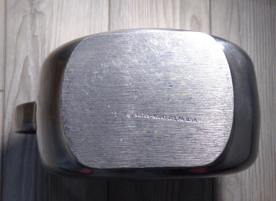 Jarra de agua Wilton Armetale peltre aleación de metal JAZZ disco solar azteca 64 oz Foto 3 de 4