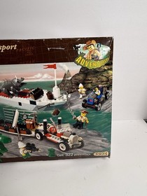 LEGO Adventurers (5975) T-Rex Transport Box Instructions FOR PARTS READ