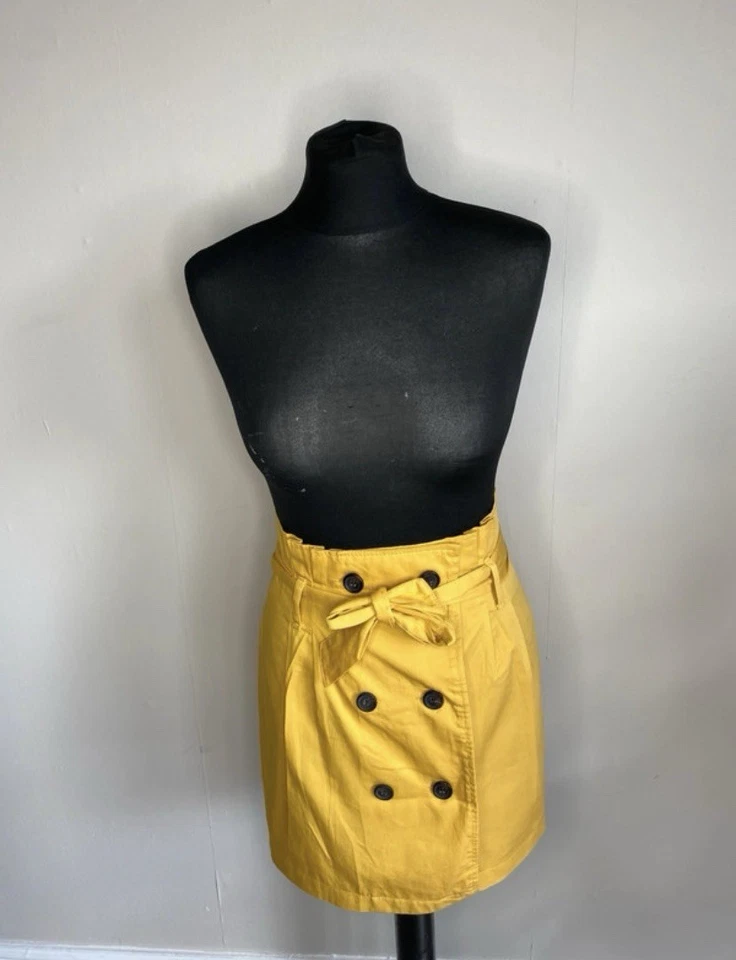 Bershka Mustard Yellow Belted High Waist Button Front Women’s Mini Skirt Size 10 - Image 3 of 4