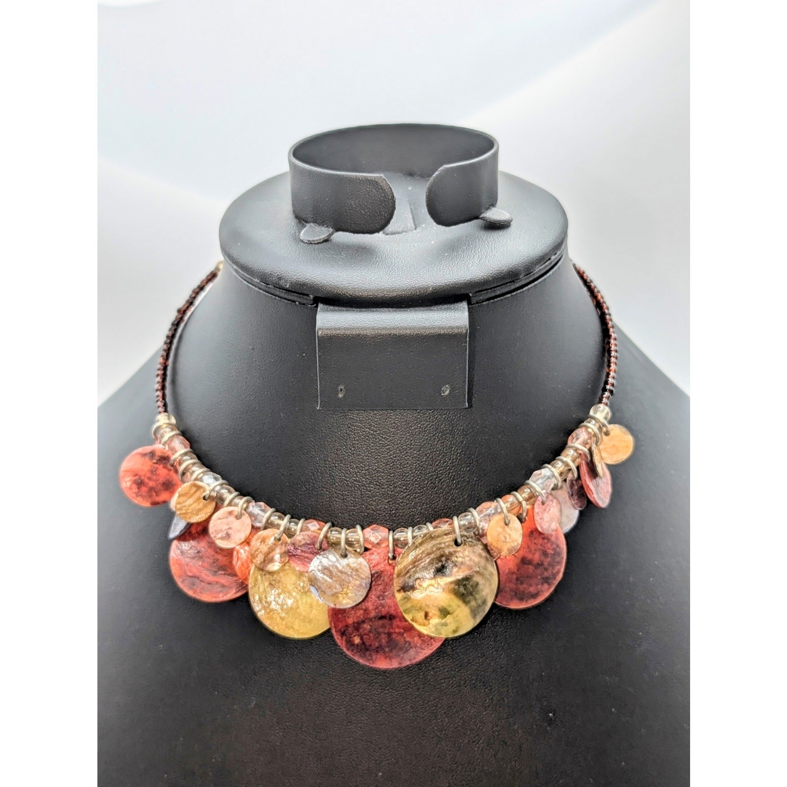 Vintage Shell Dangle Wire Beaded Adjustable Choke… - image 1