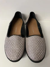 Bernie Mev Basket Weave Pink Blush Slip On Flats European 41 Shimmery Beautiful