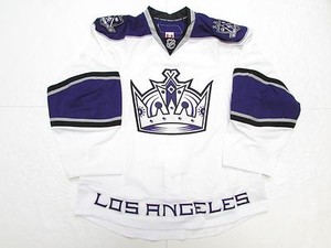 la kings white jersey