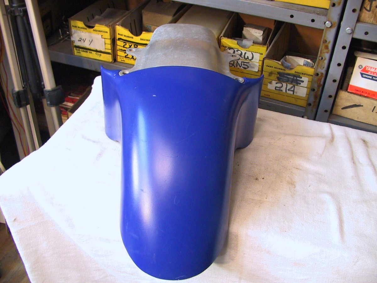 1985 Kawasaki ZX600A Ninja front fender with Stabilizer G-33 | eBay