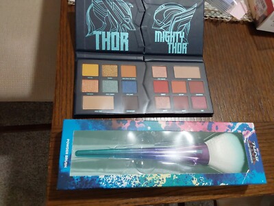 Marvel Thor Love and Thunder Be Worthy Break Apart Eye Palette/POWDER BRUSH NEW